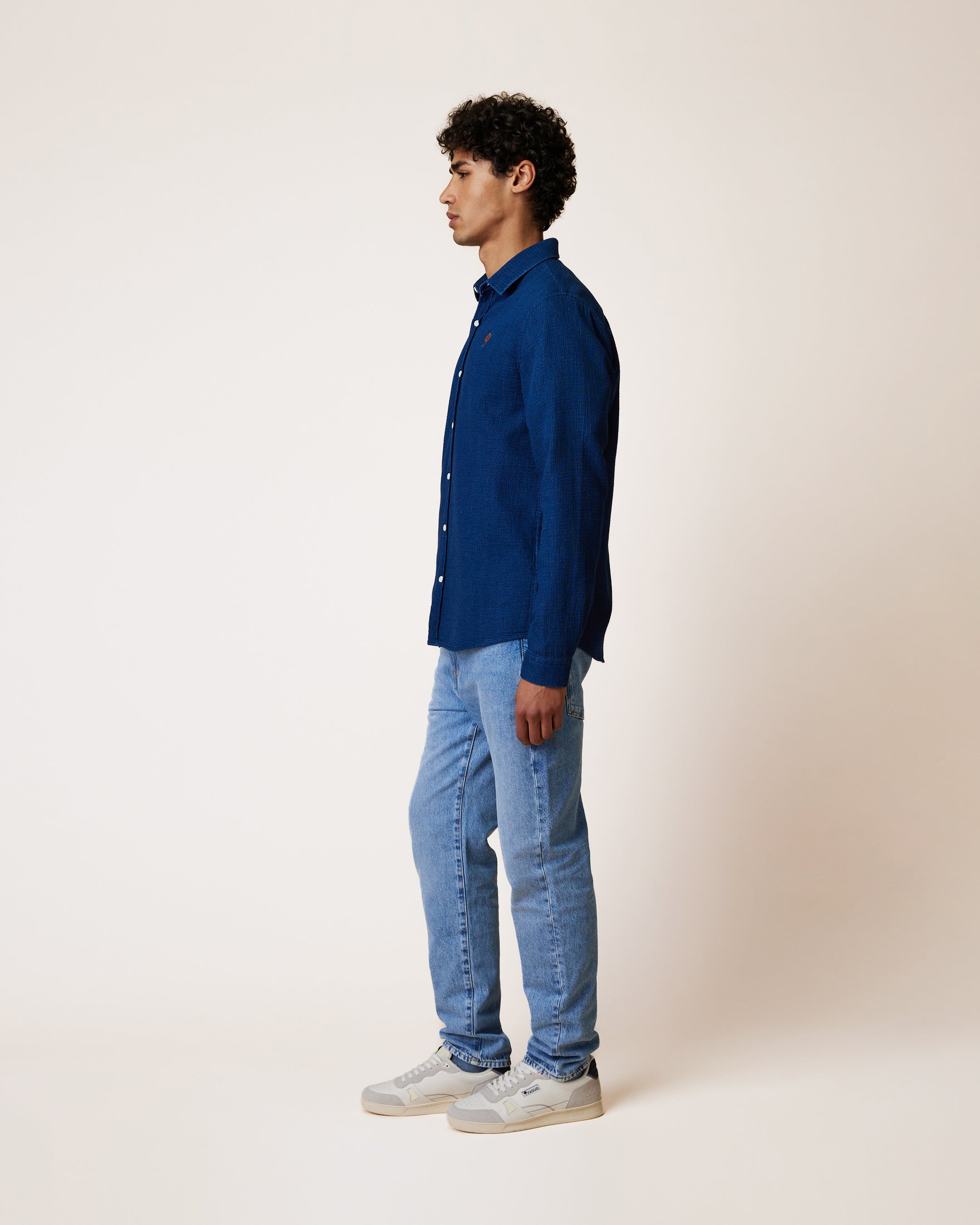 faguo-iraty-chemise-denim-brut-fonc-homme image 4