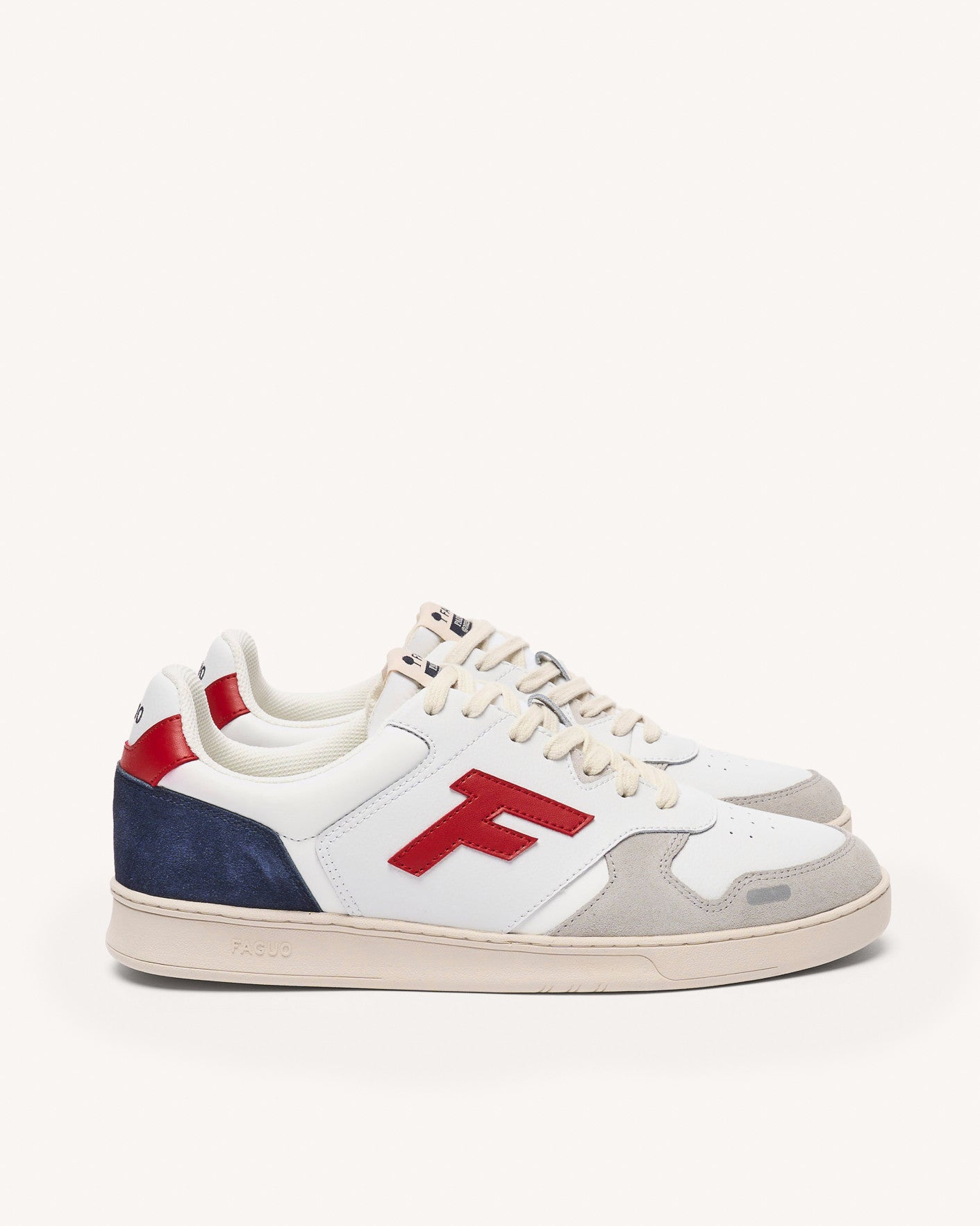 faguo-palmer-baskets-blanches-et-rouges-cuir-et-su-de-semelle-eva image 1