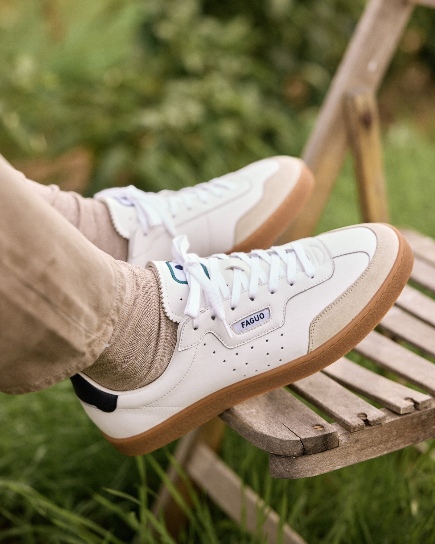 faguo-lumbo-baskets-cuir-et-su-de-blanc-et-bleu image 8