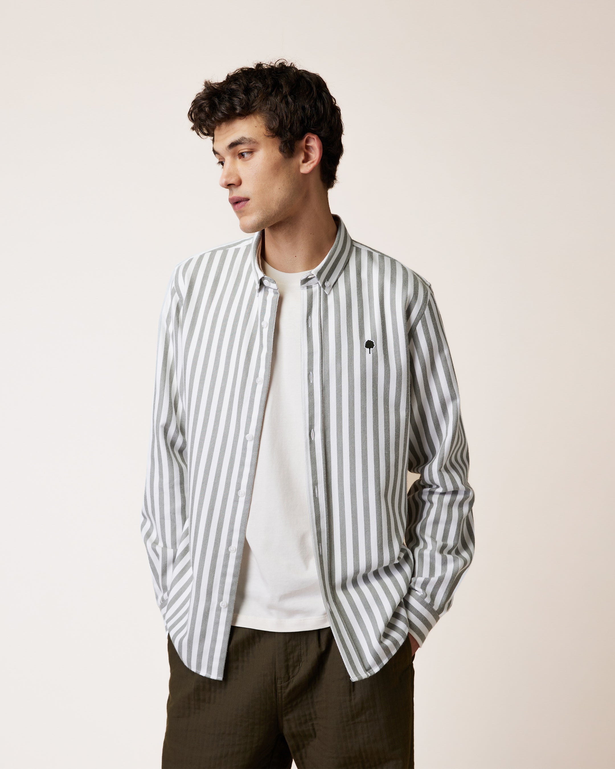 faguo-ivoy-chemise-ray-e-cru-et-vert-homme image 1