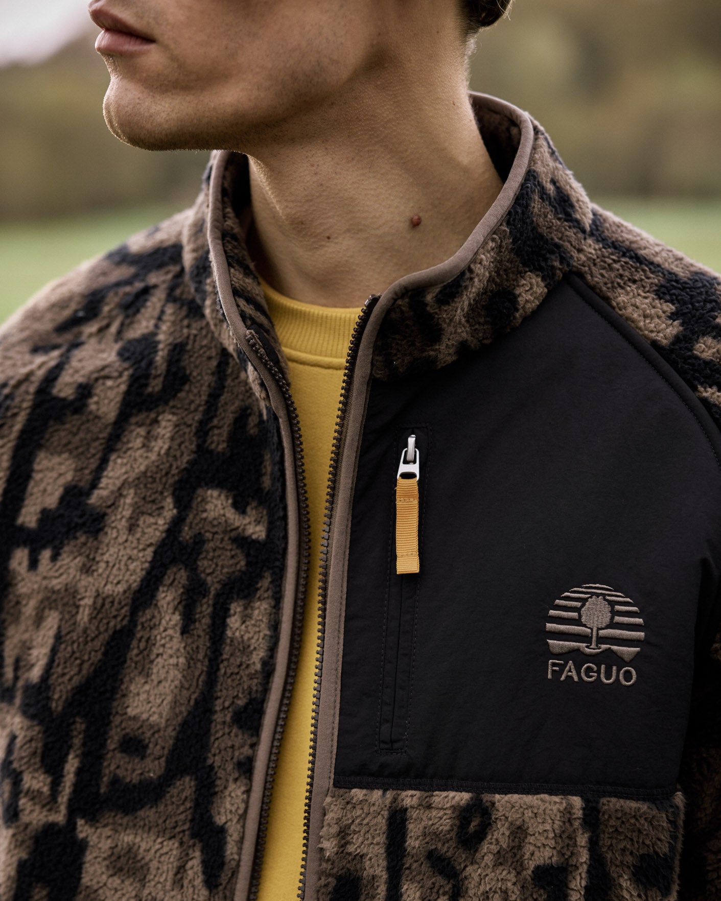 faguo-senart-veste-polaire-sherpa-marron image 3