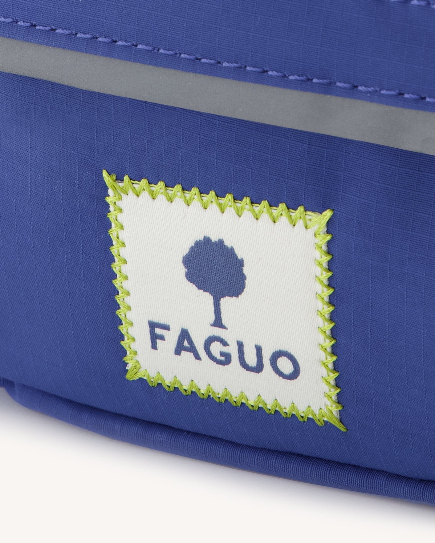 faguo-banane-mini-sac-banane-bleu-0-95-l-d-perlant image 5