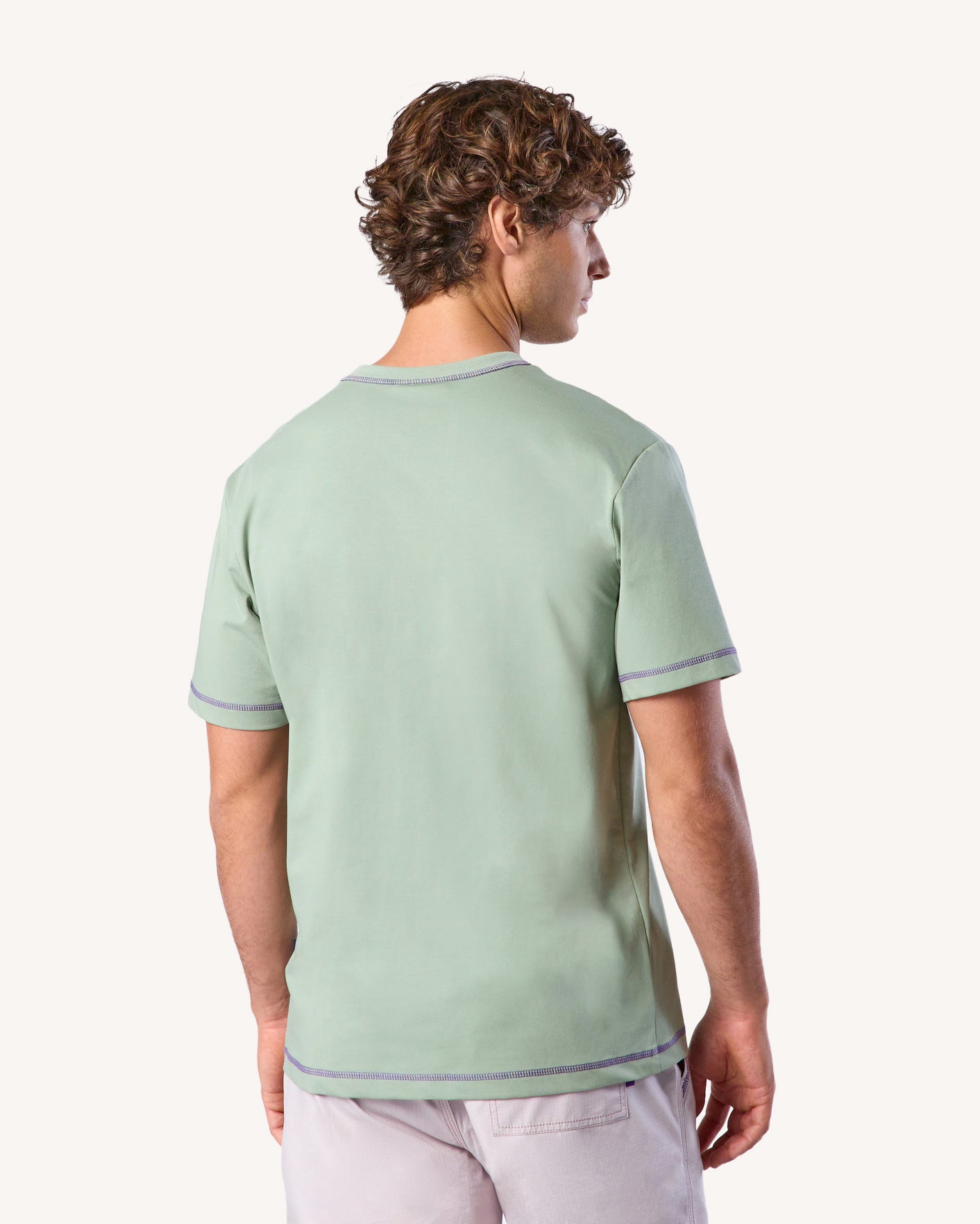 faguo-t-shirt-oversize-homme-lugny-vert-clair-logo-relief-fm-s26ts0112-gre01 image 5