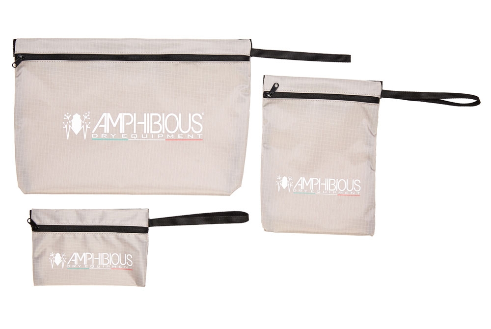amphibious-x-light-set-lot-3-pochettes-tanches-tpu-ul image 3
