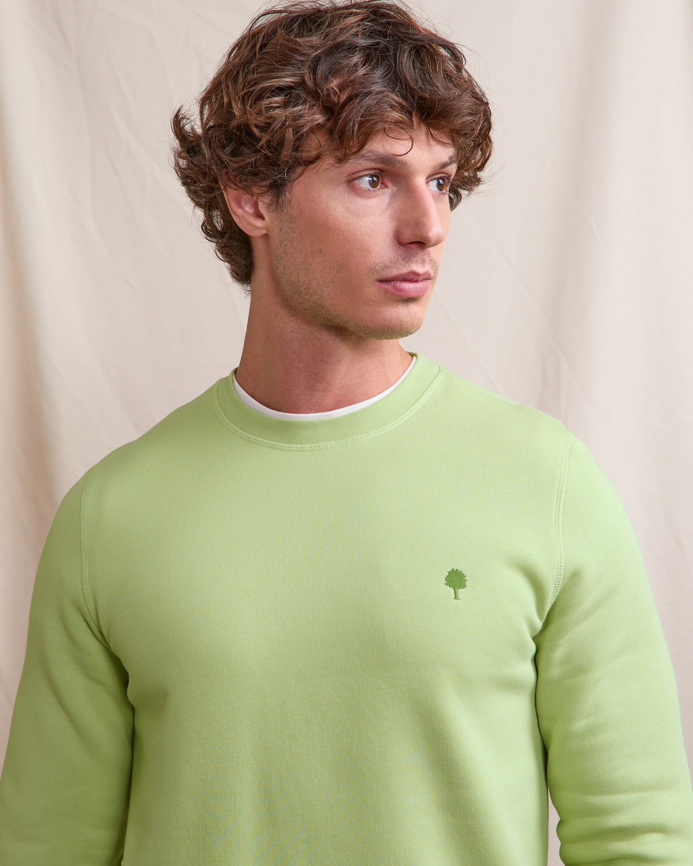 faguo-donzy-sweat-col-rond-vert-anis-molleton image 3