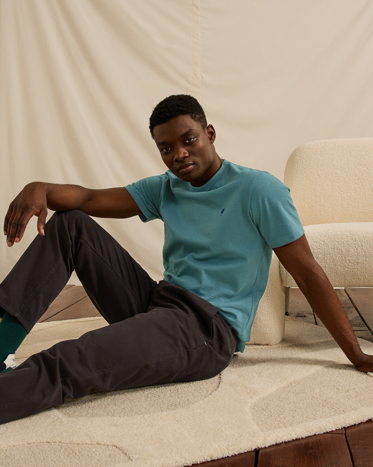faguo-lugny-t-shirt-vert-clair-chin-loose-homme image 3