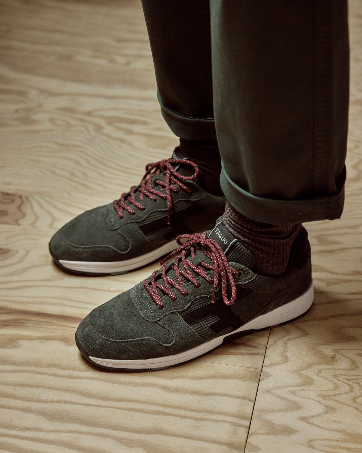 faguo-olive-baskets-running-lifestyle-kaki-su-de image 2