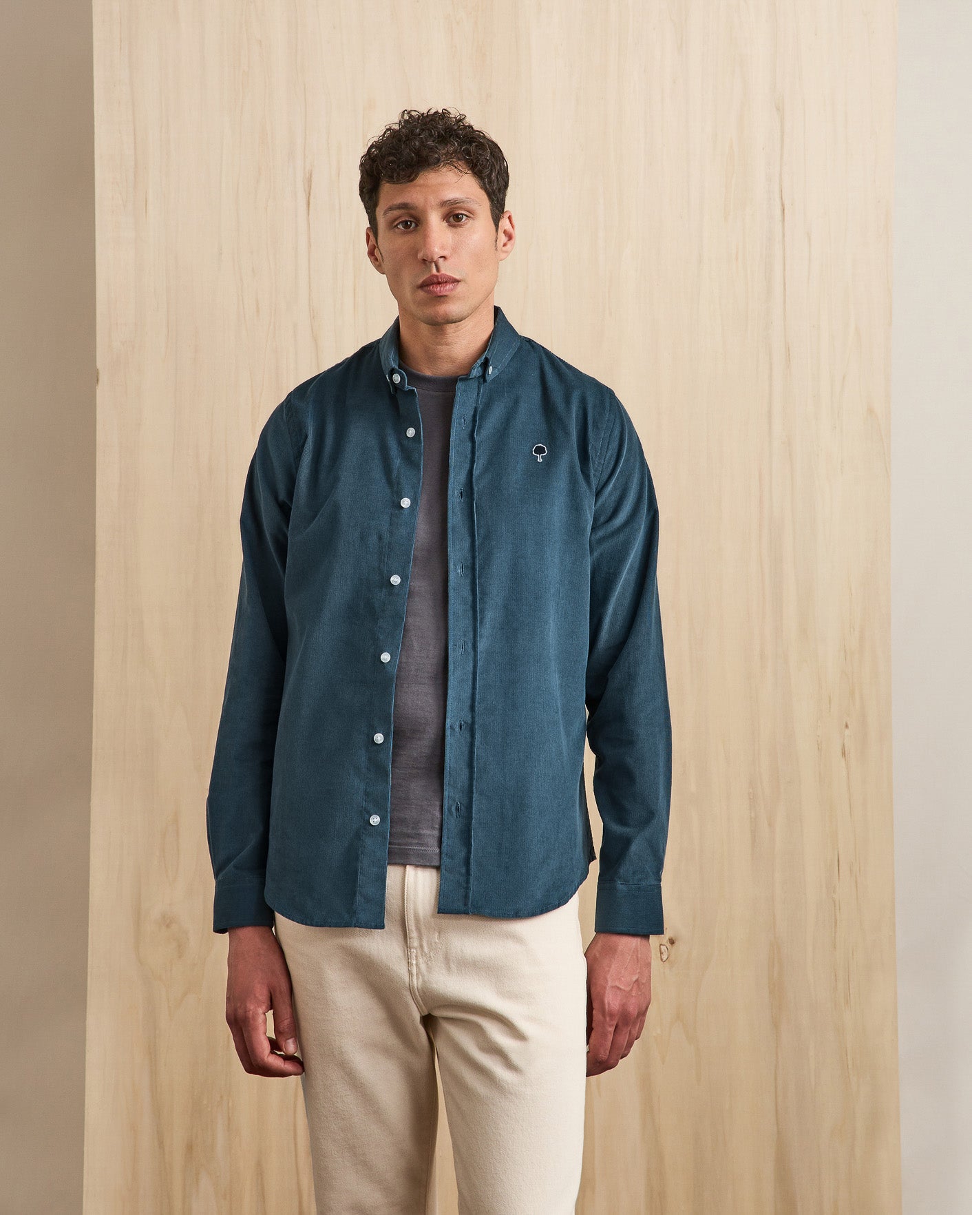 faguo-ivoy-chemise-homme-bleu-velours-milleraies image 3