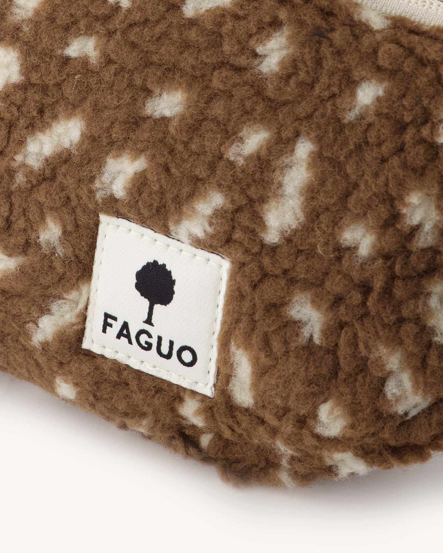 faguo-cambium-sac-banane-camel-et-cru image 4