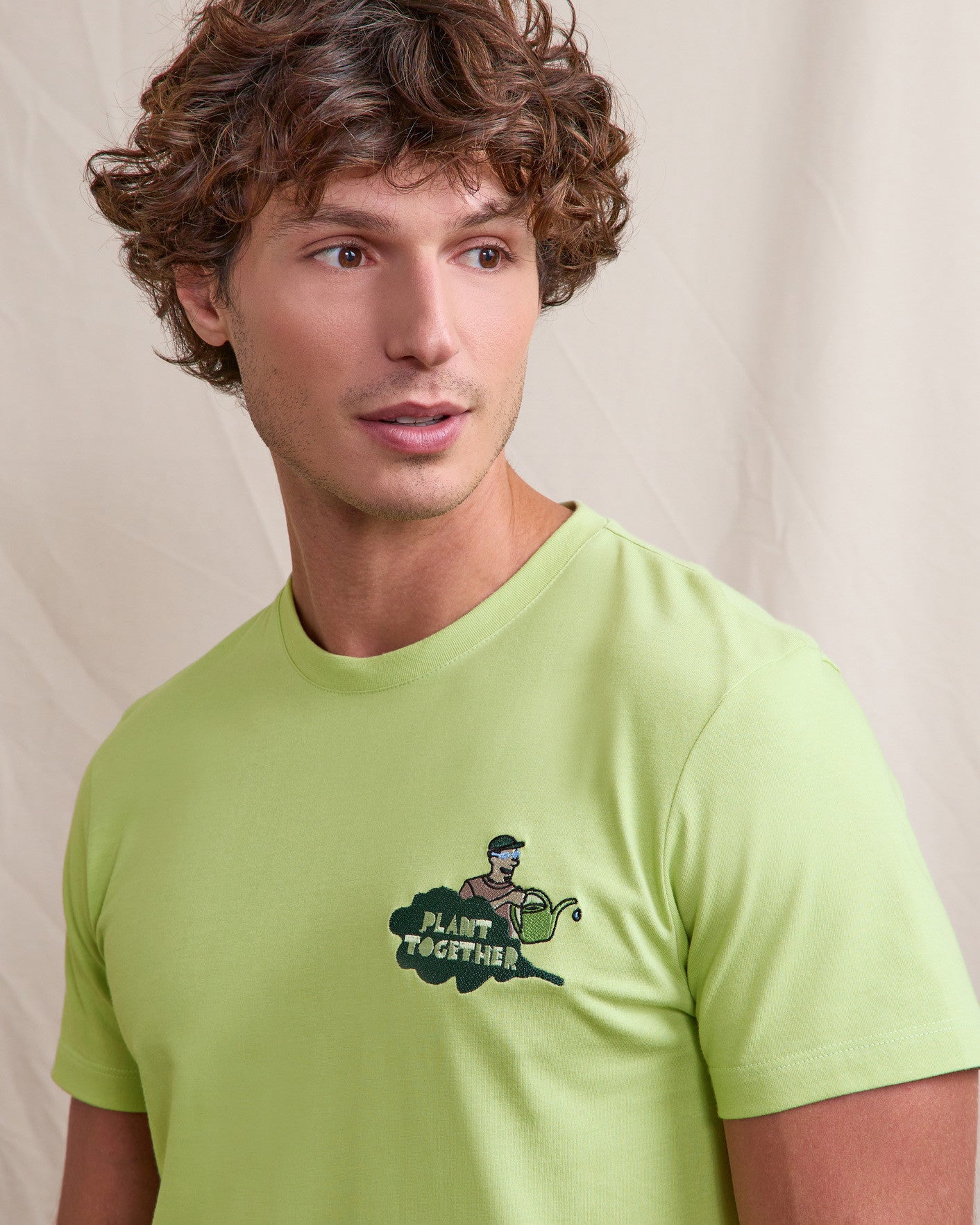 faguo-arcy-vert-anis-t-shirt-homme-coton-col-rond image 3