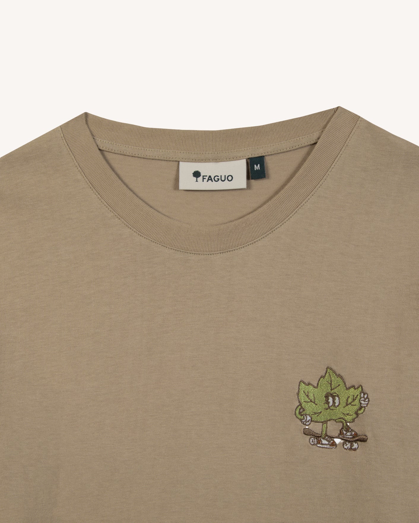 faguo-arcy-t-shirt-imprim-beige-broderie-skate-coton-recycl image 6