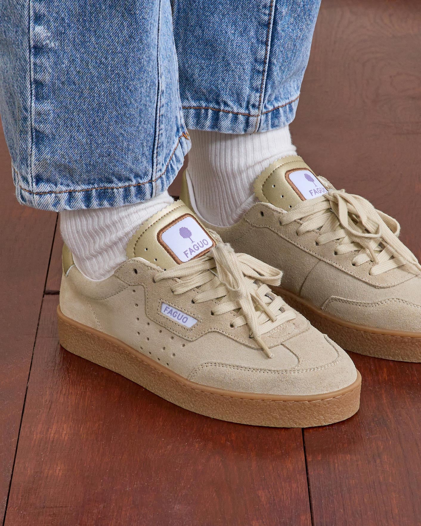 faguo-lumbo-baskets-beige-et-dor-cuir-su-de-femme image 3