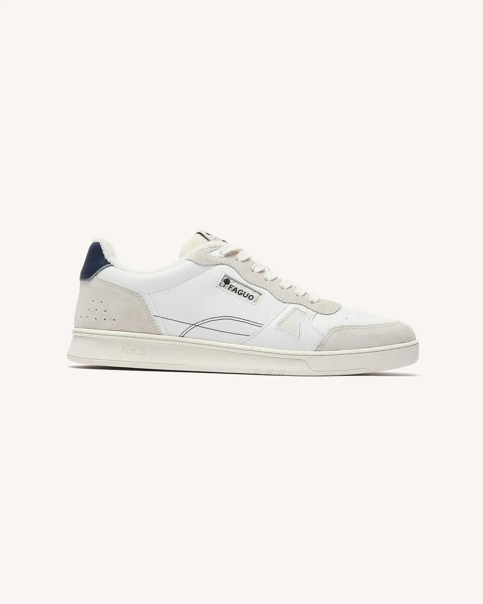 faguo-commute-1-baskets-cuir-blanc-et-bleu-marine image 1