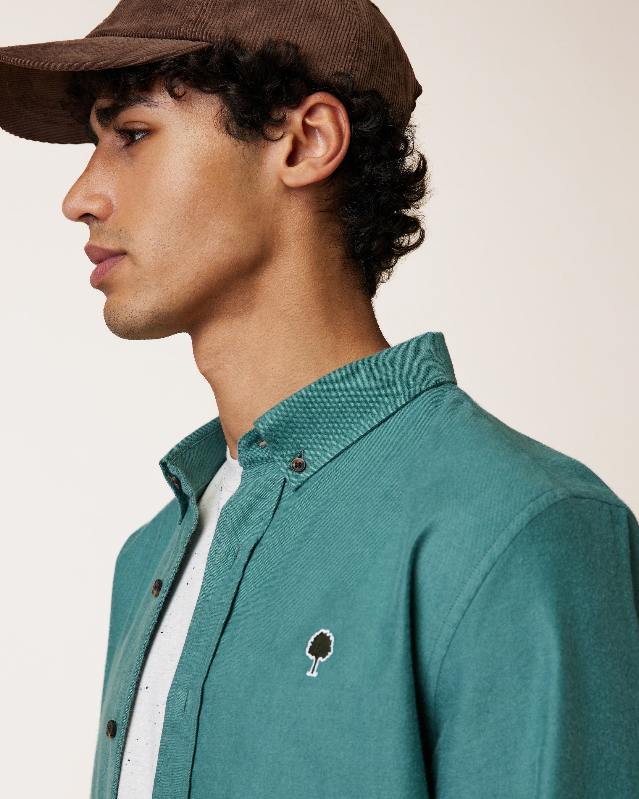 faguo-ivoy-chemise-en-velours-vert-bleu-oxford-gratt image 8