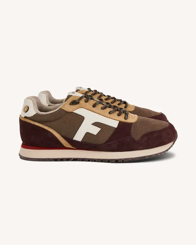 faguo-elm-baskets-taupe-running-lifestyle image 1