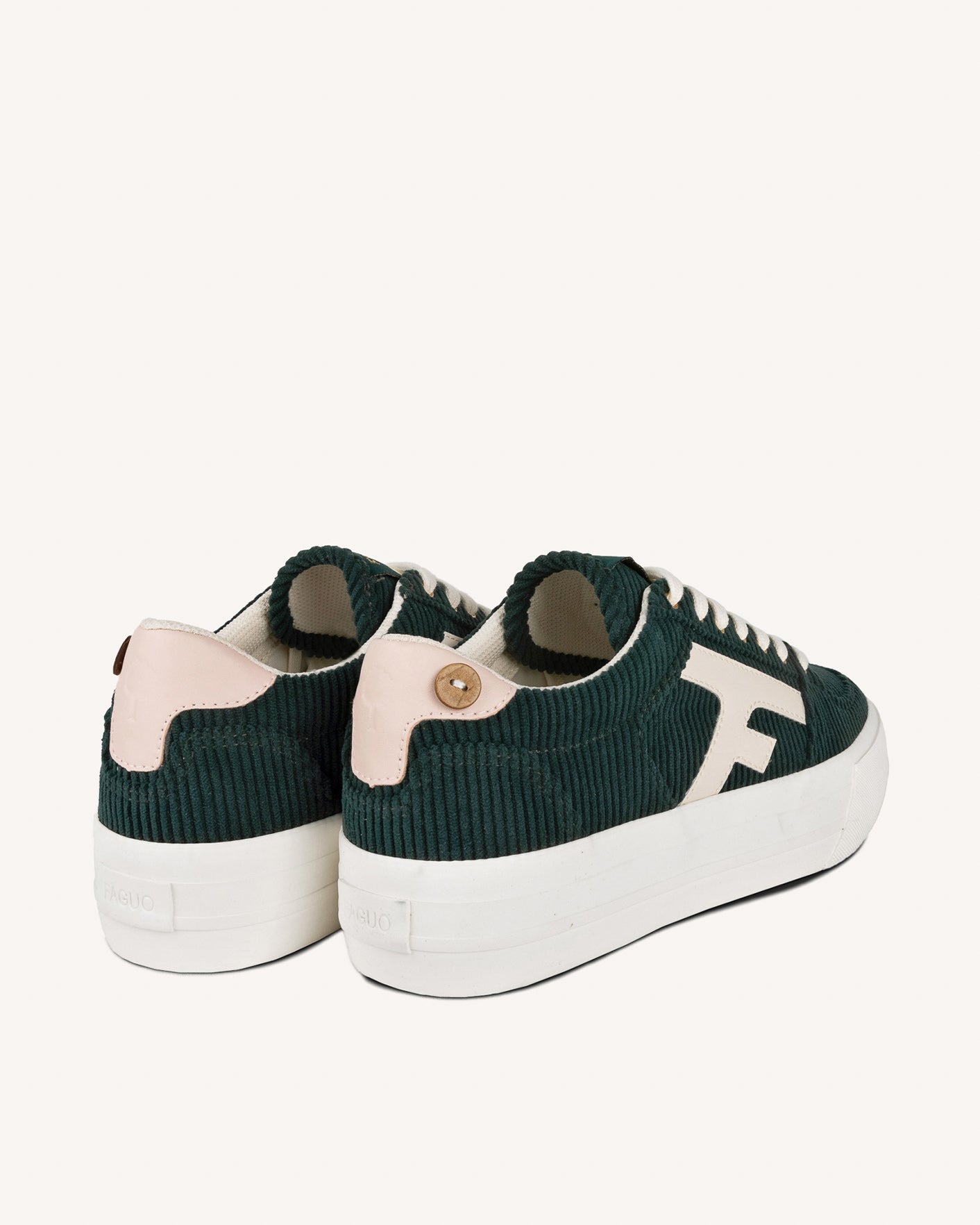 faguo-walnut-platform-baskets-vert-meraude-cru image 4