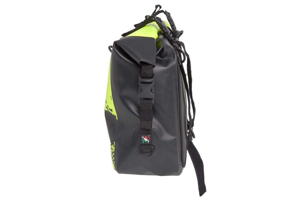 amphibious-offbag-paire-de-sacoches-moto-tanches image 3