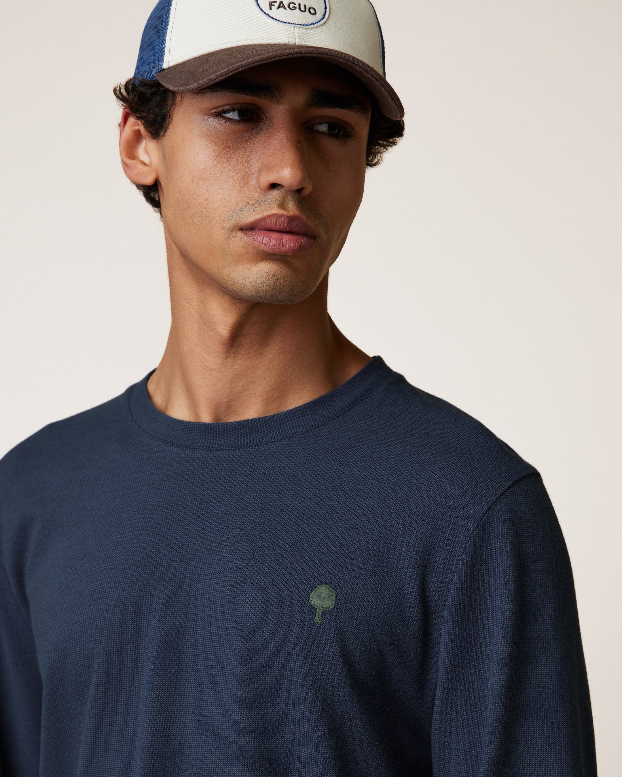 faguo-bailly-t-shirt-manches-longues-bleu-coton-recycl image 8