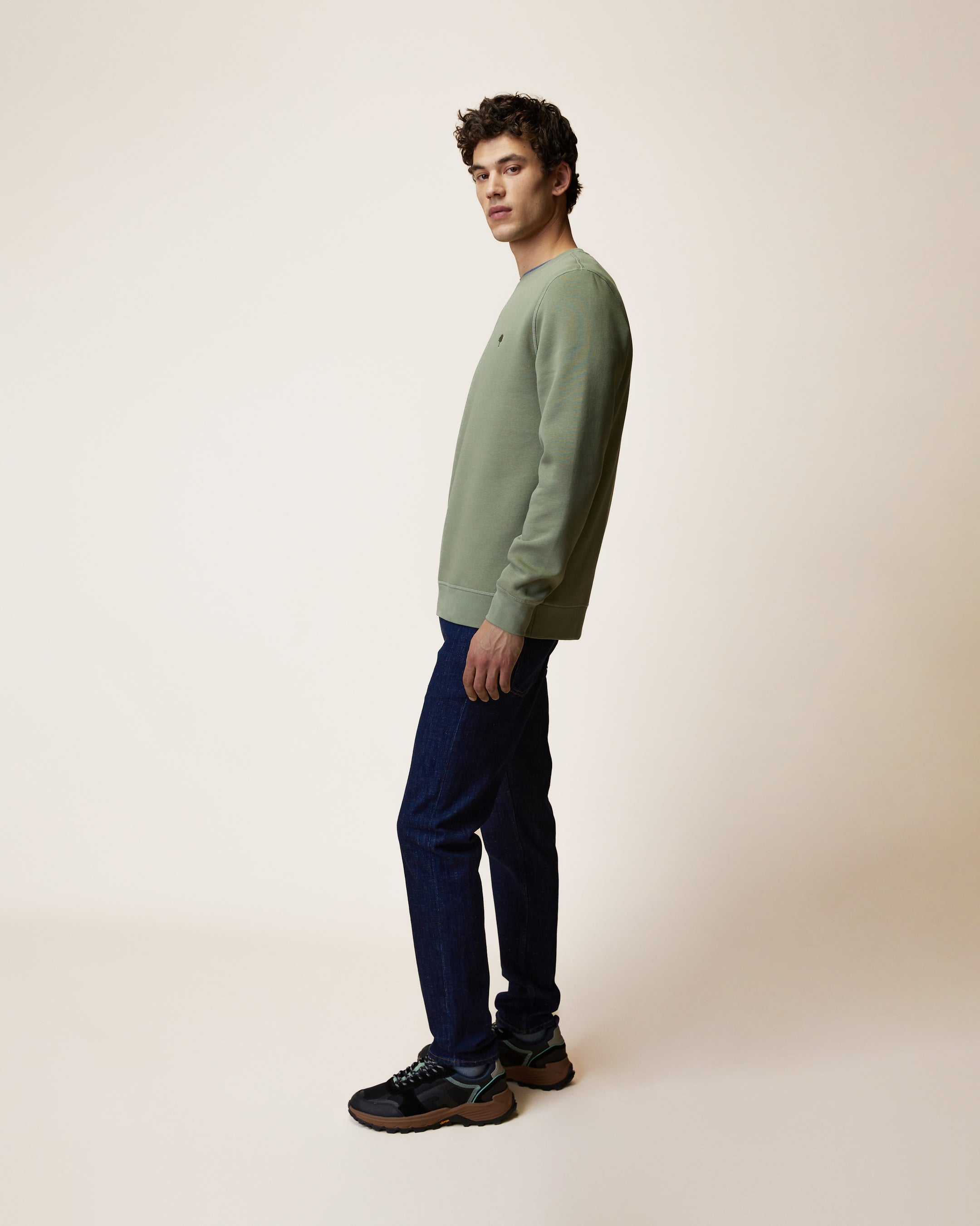 faguo-sweat-col-rond-donzy-kaki-molleton-gratt image 4