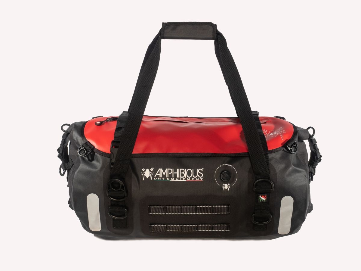 amphibious-voyager-light-evo-ii-60l-sac-tanche-convertible-zaino image 4