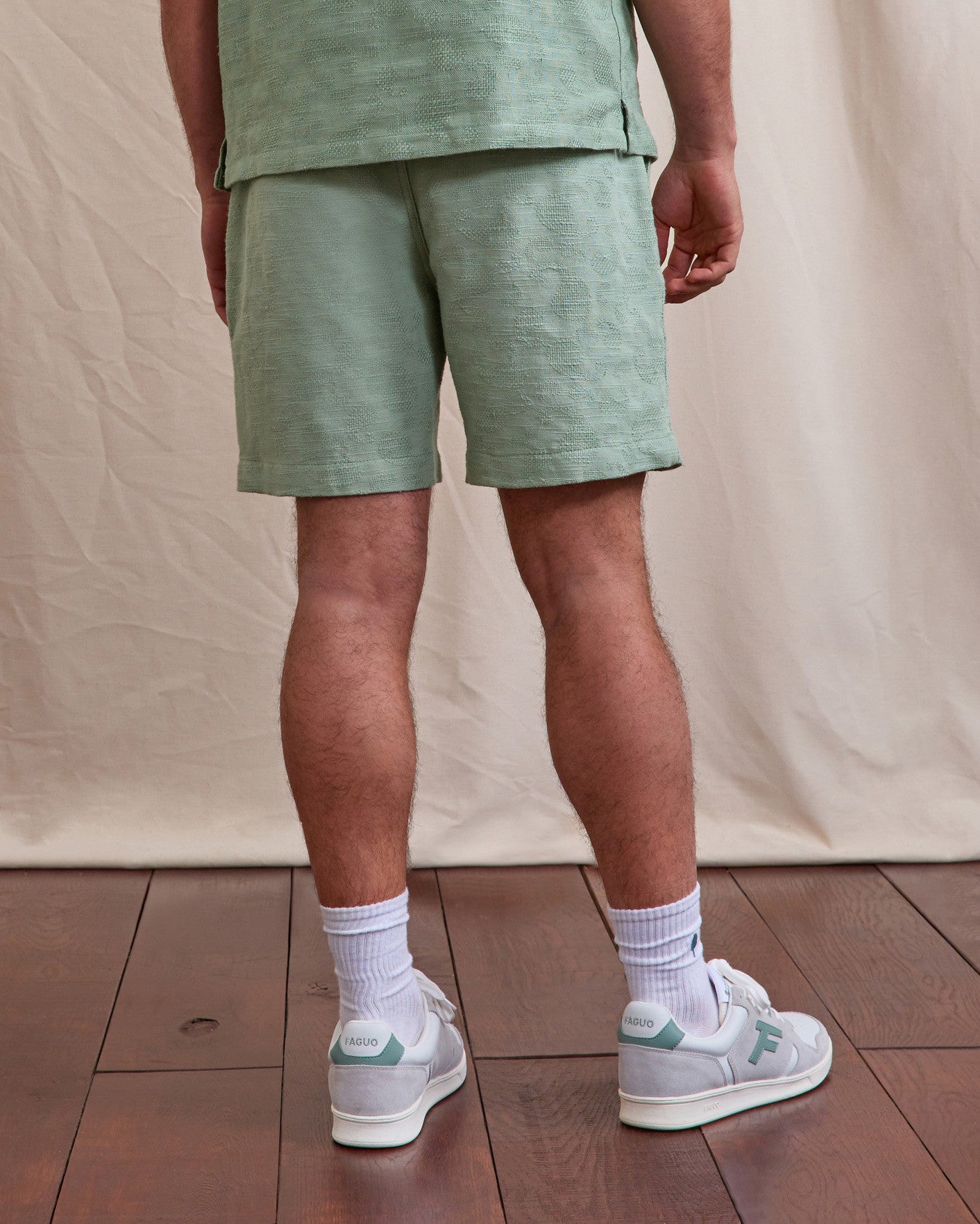 faguo-chevre-short-homme-vert-clair-coton-et-viscose image 6