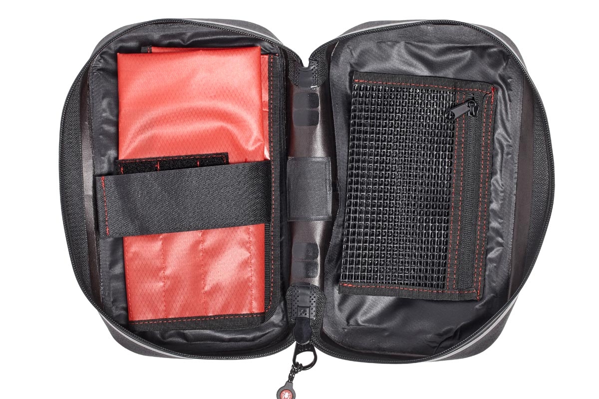 amphibious-drytools-sac-porte-outils-moto-100-tanche image 5