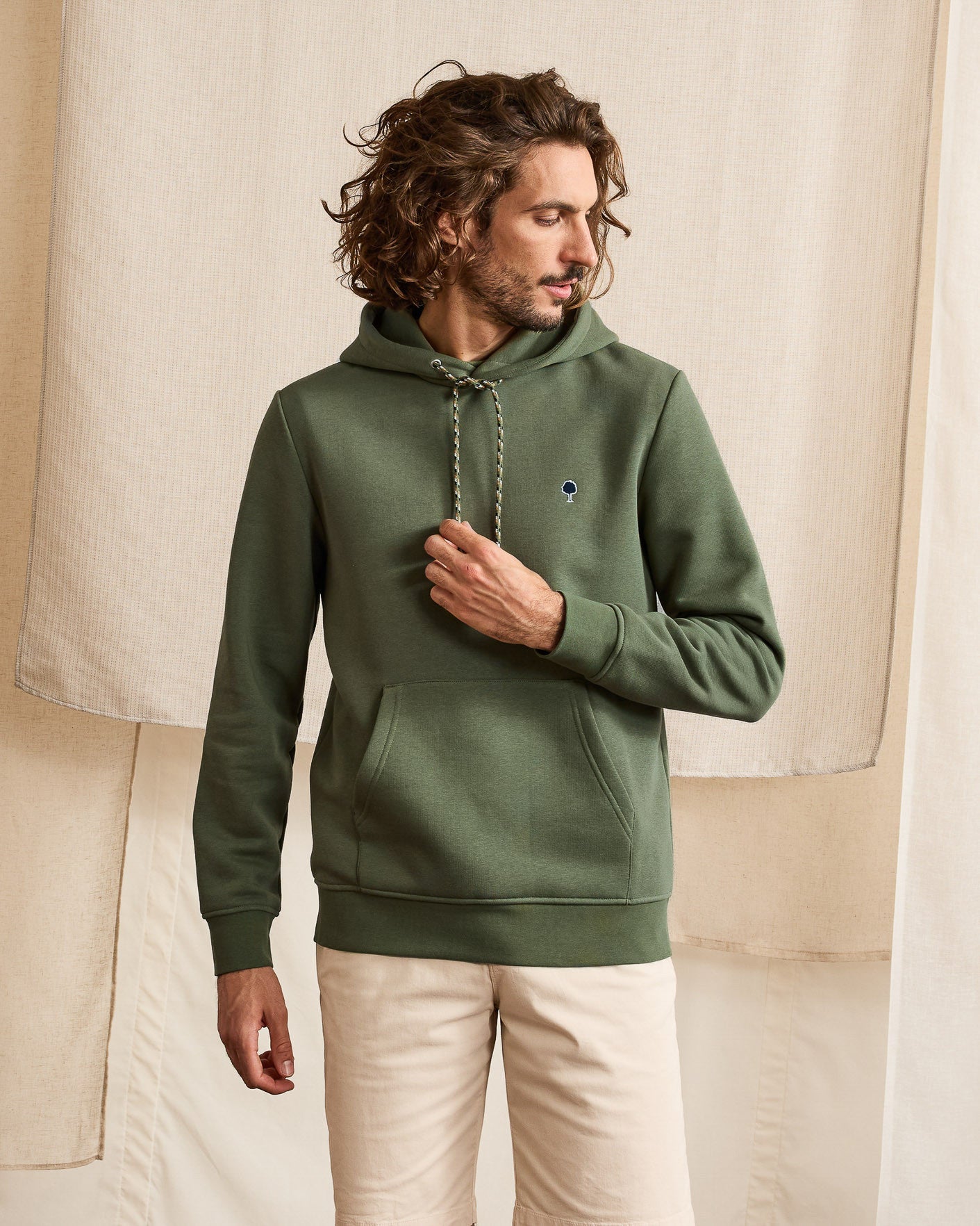 faguo-dirac-sweat-capuche-kaki-molleton image 3
