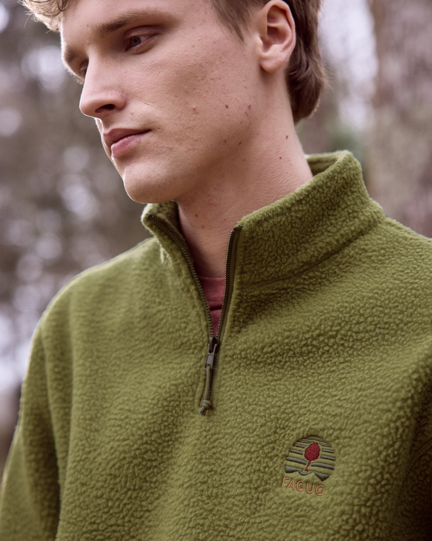 faguo-polaire-aubiac-f25pl0902-sherpa-col-camionneur-vert-olive image 3