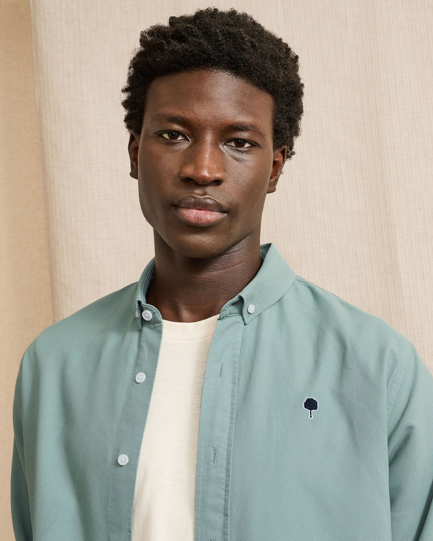 faguo-ivoy-chemise-vert-d-eau-oxford-homme image 3