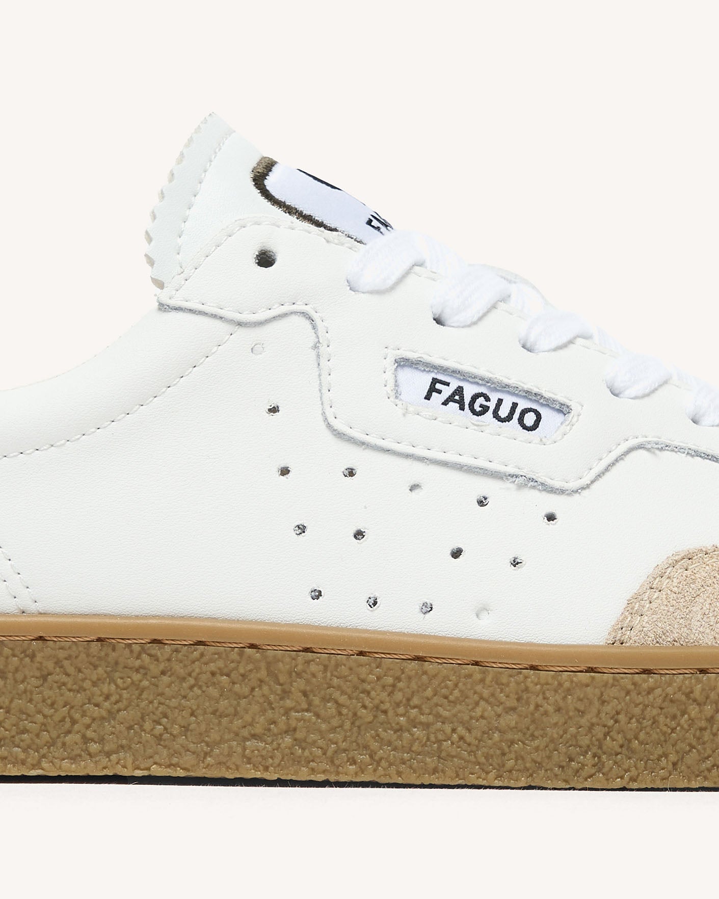 faguo-lumbo-baskets-cuir-blanc-et-dor-femme image 6