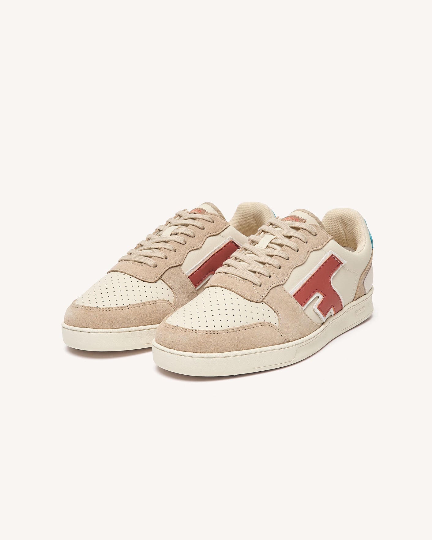faguo-hazel-baskets-cuir-cru-et-orange image 2