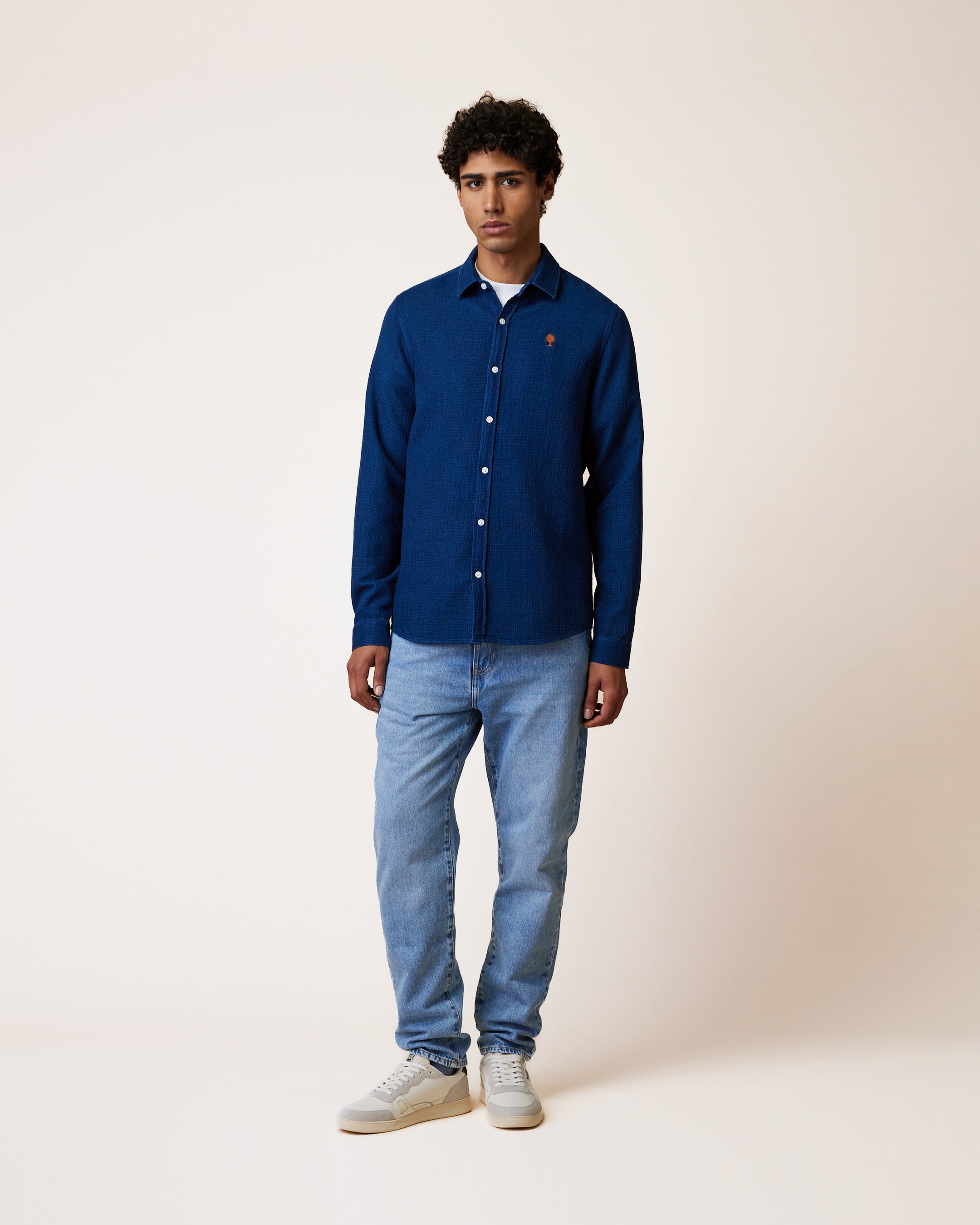 faguo-iraty-chemise-denim-brut-fonc-homme image 3