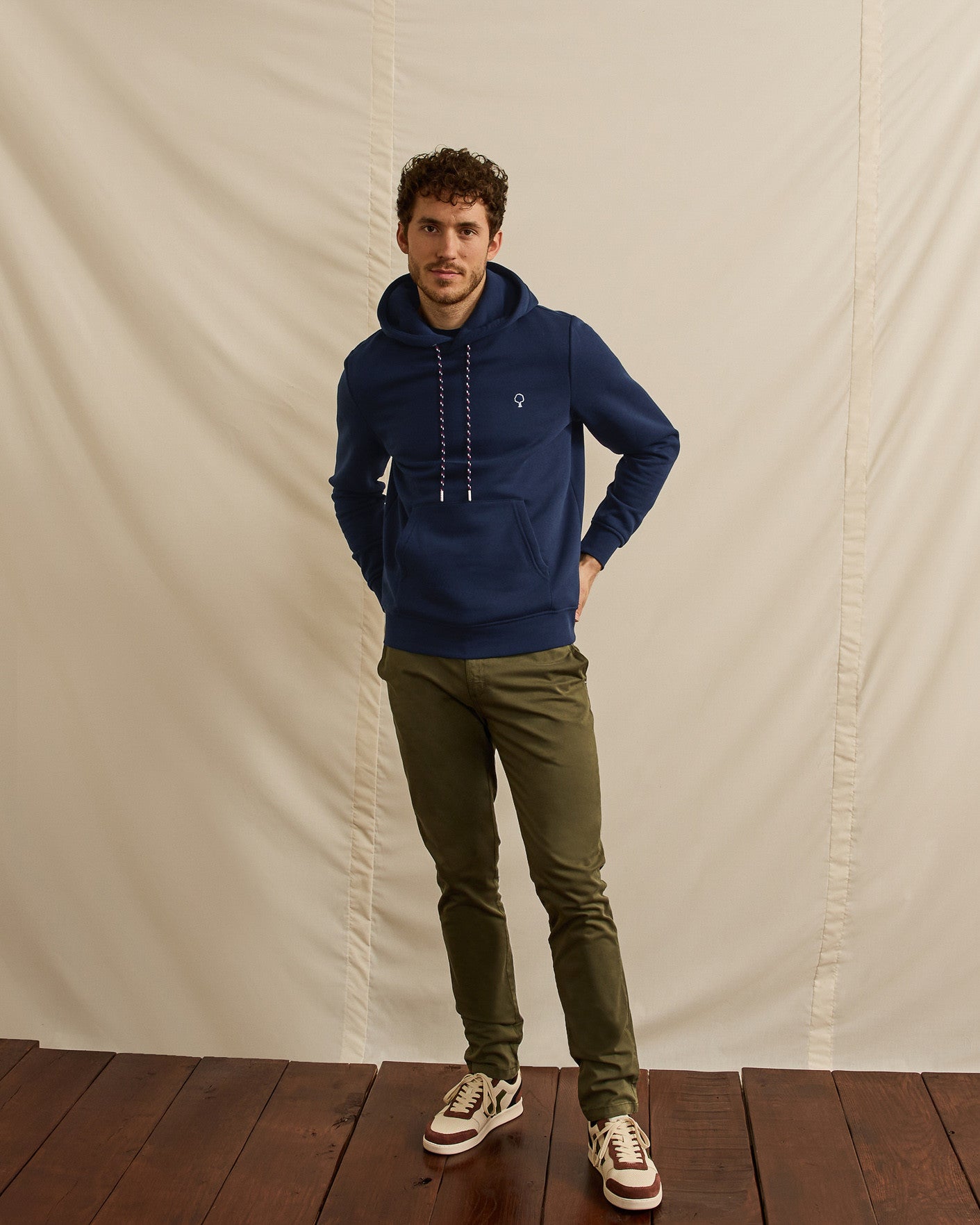 faguo-dirac-sweat-capuche-bleu-marine-homme image 5