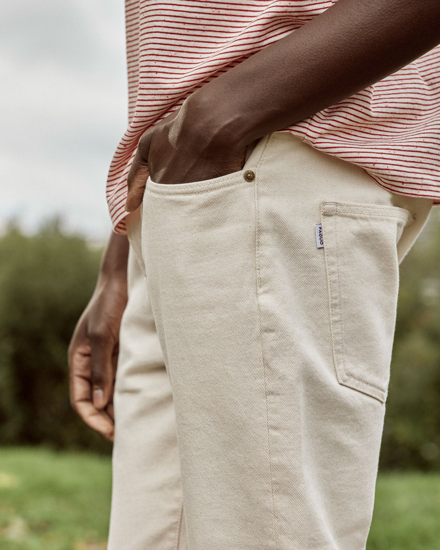 faguo-jean-denim-tapered-cru-coton-bio-homme image 5