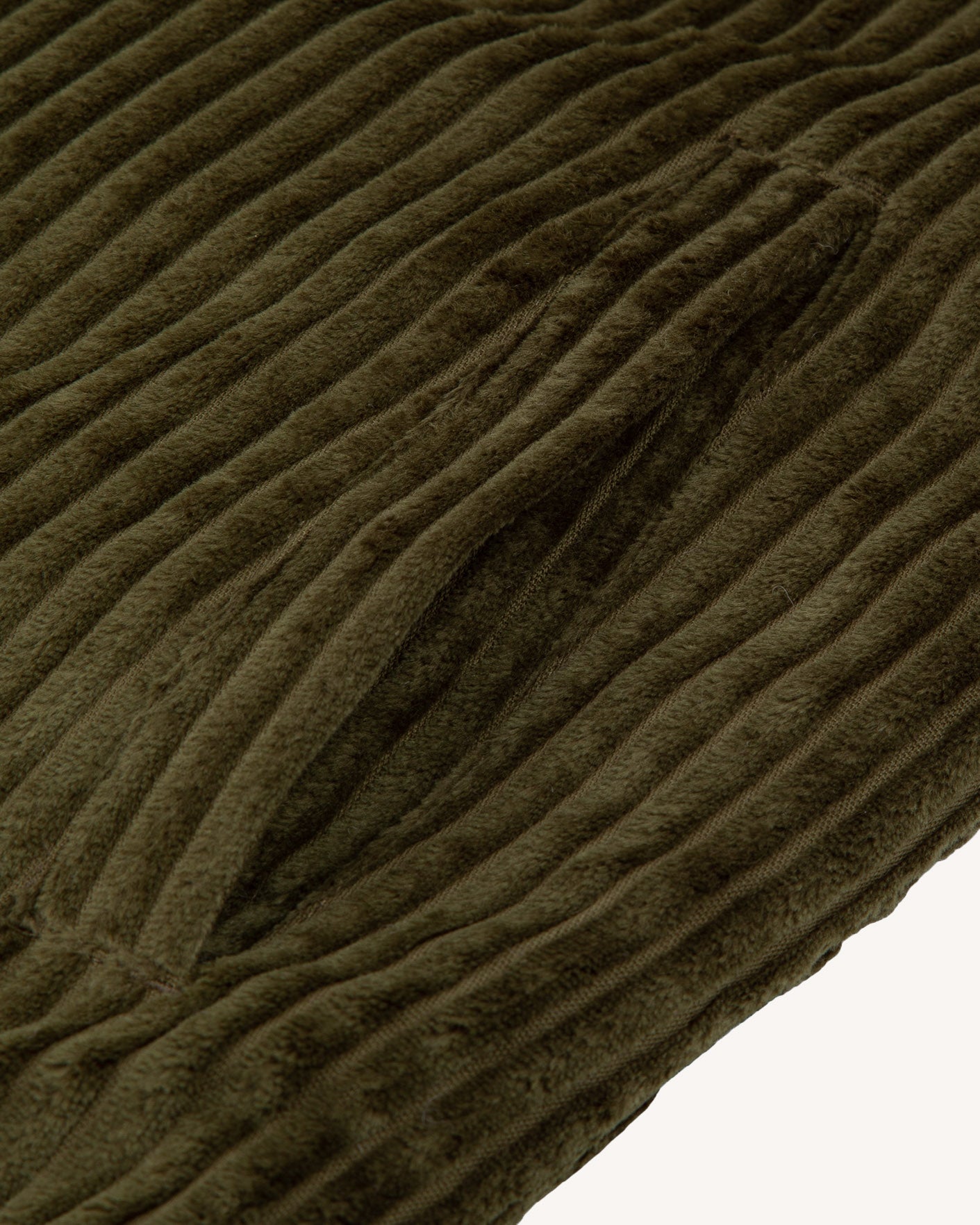faguo-esterel-veste-sans-manches-r-versible-vert-olive-fonc image 6
