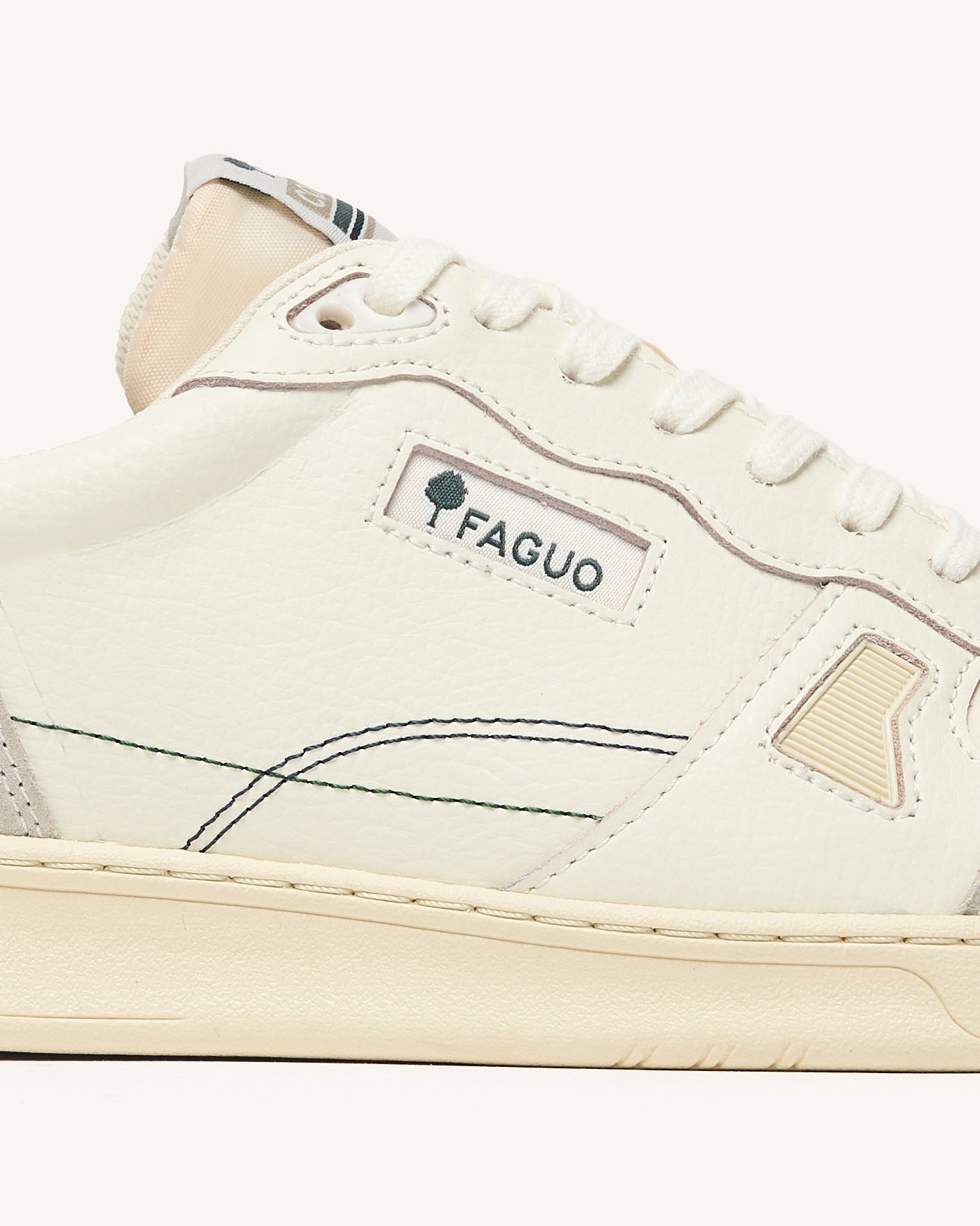 faguo-commute-1-baskets-cuir-blanc-et-vert image 5