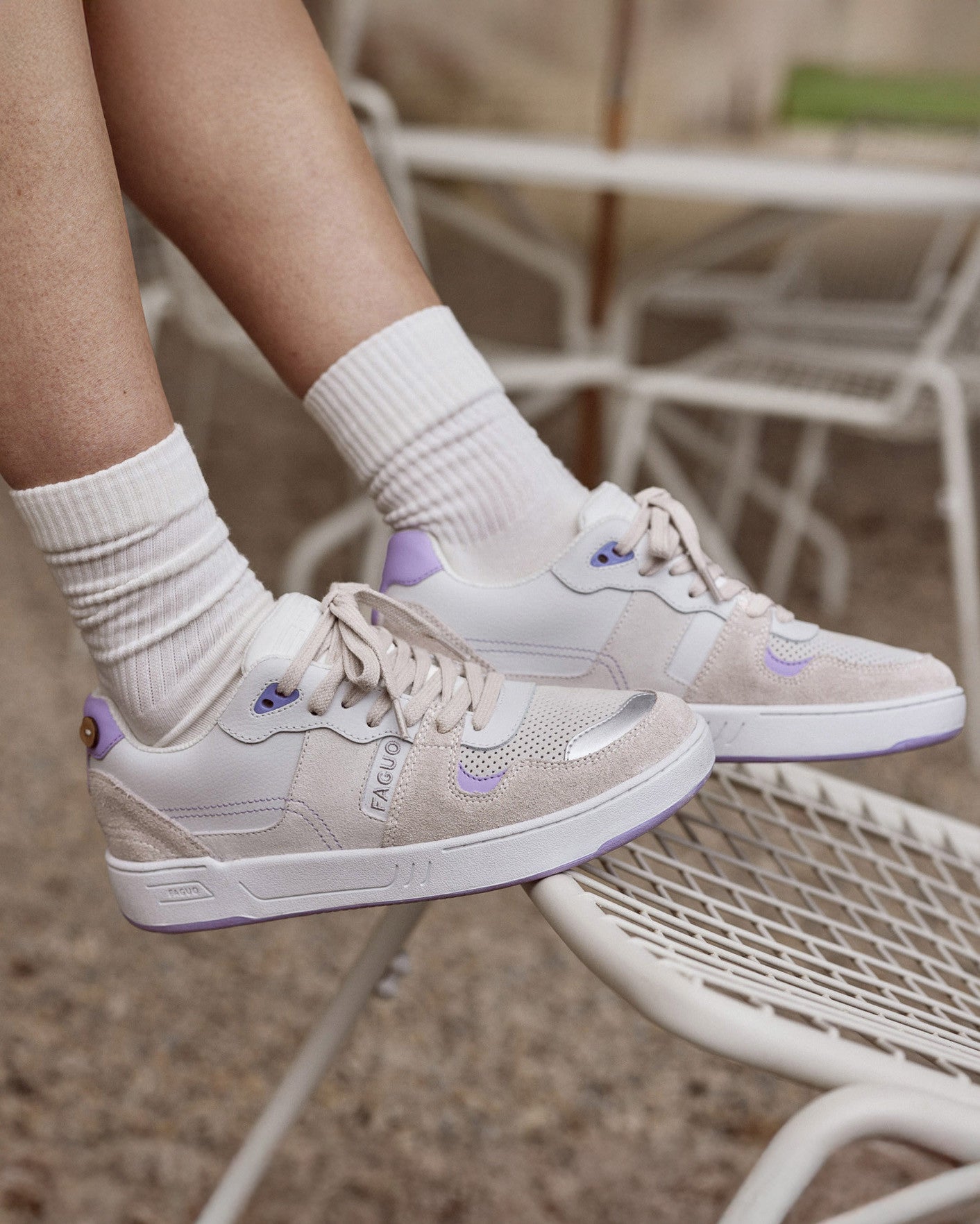 faguo-ceiba-baskets-blanches-violet-clair-cuir image 2