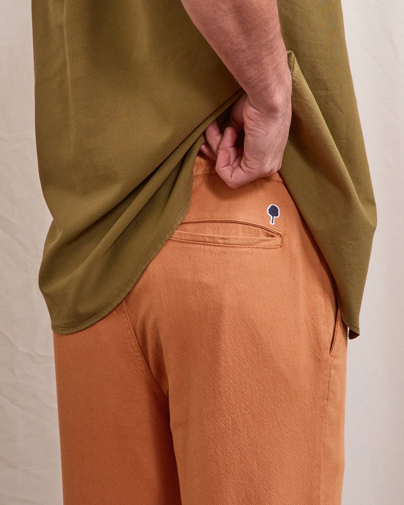 faguo-dreuille-pantalon-en-lin-brique-clair-homme image 6