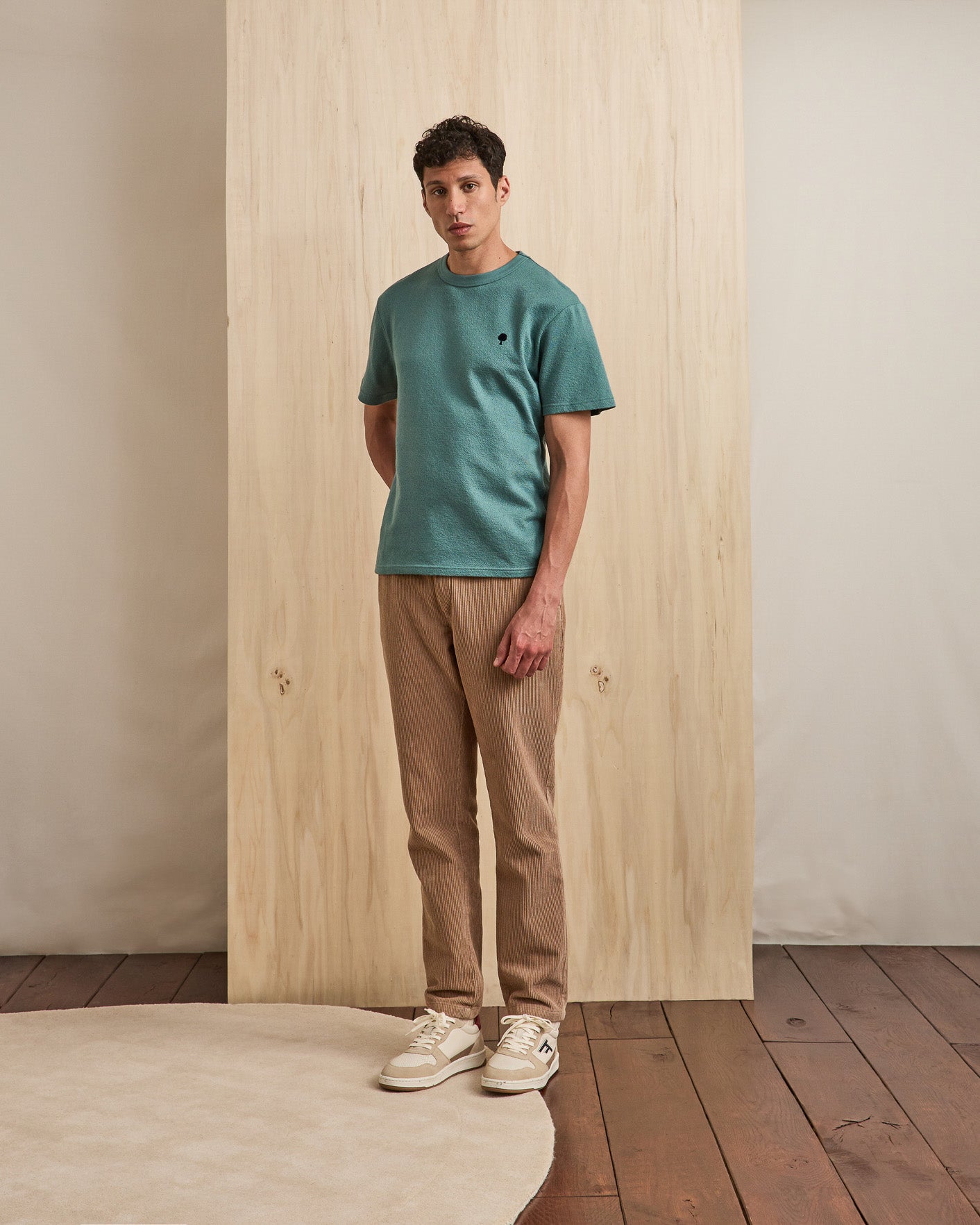 faguo-lugny-t-shirt-vert-clair-coton-coupe-loose image 5