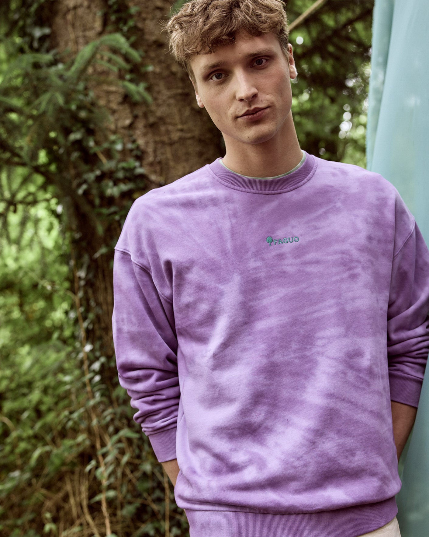 faguo-fango-sweat-col-rond-violet-tie-and-dye image 4