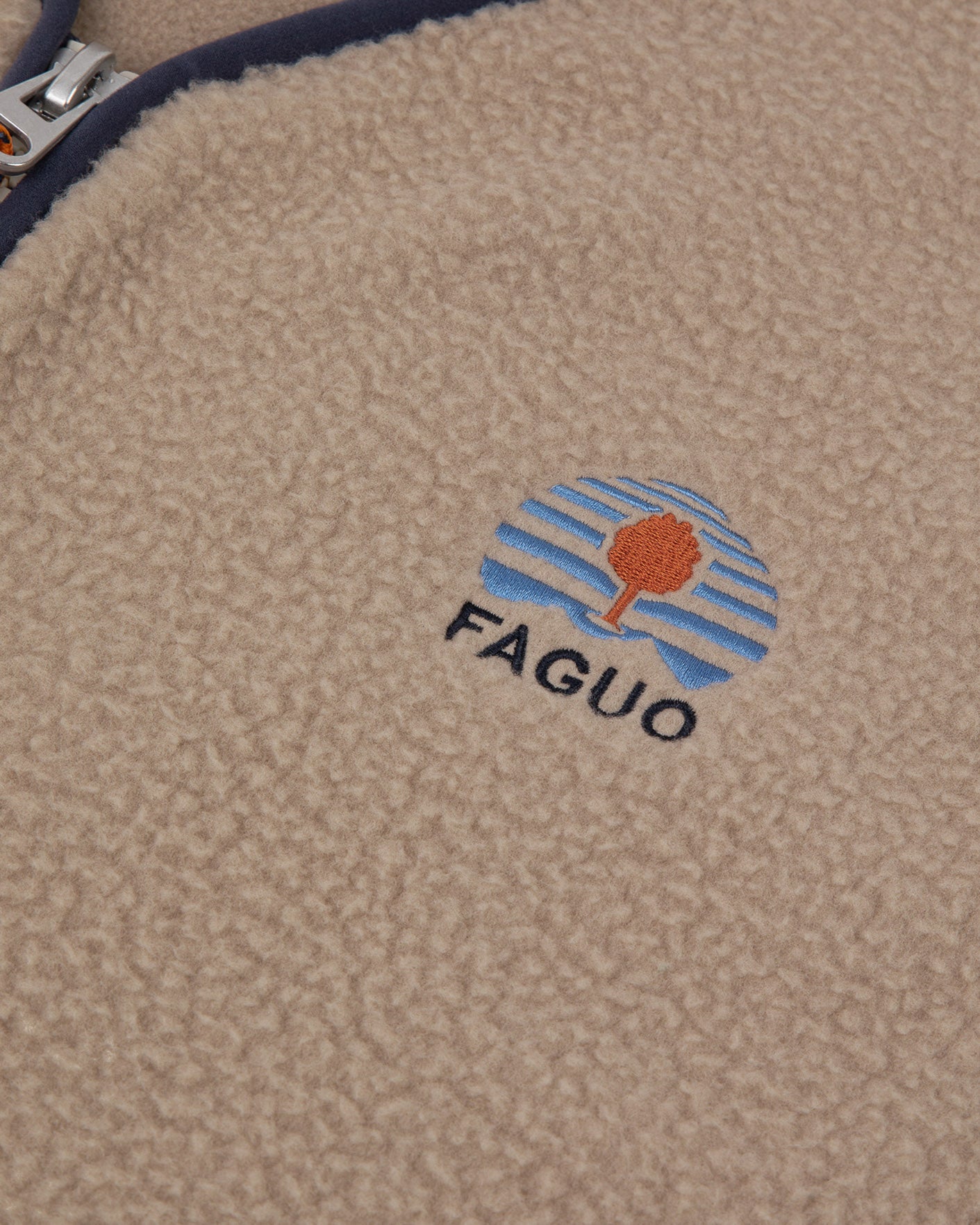 faguo-teillay-veste-polaire-sans-manches-homme-beige image 4