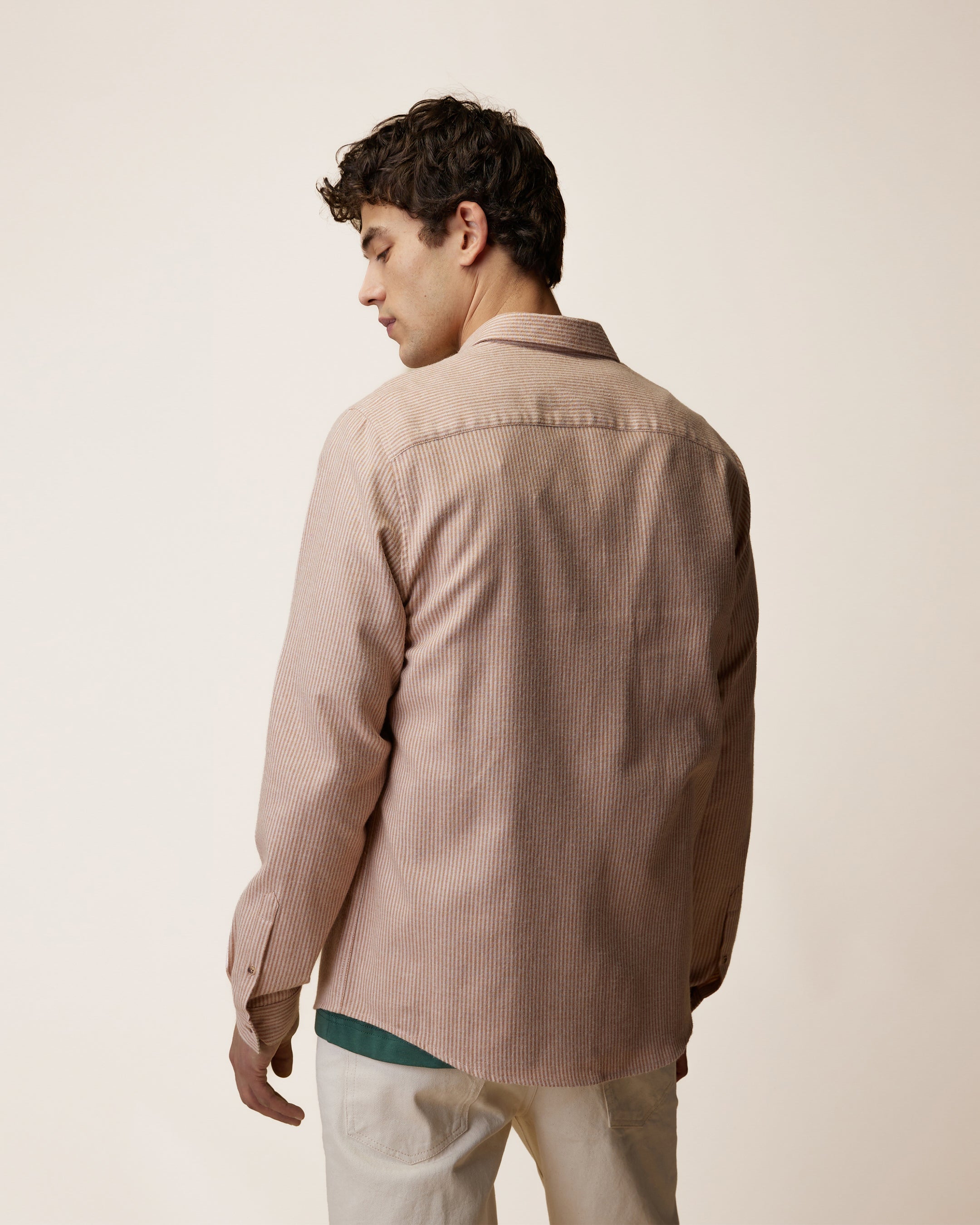 faguo-iraty-chemise-ray-e-cr-me-homme-flanelle-100-coton image 5