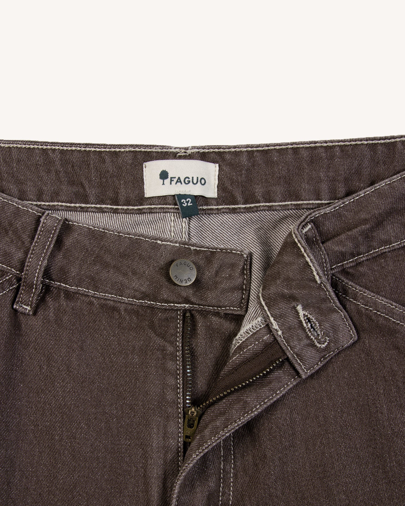 faguo-denim-loose-jean-chocolat-coton-recycl image 2