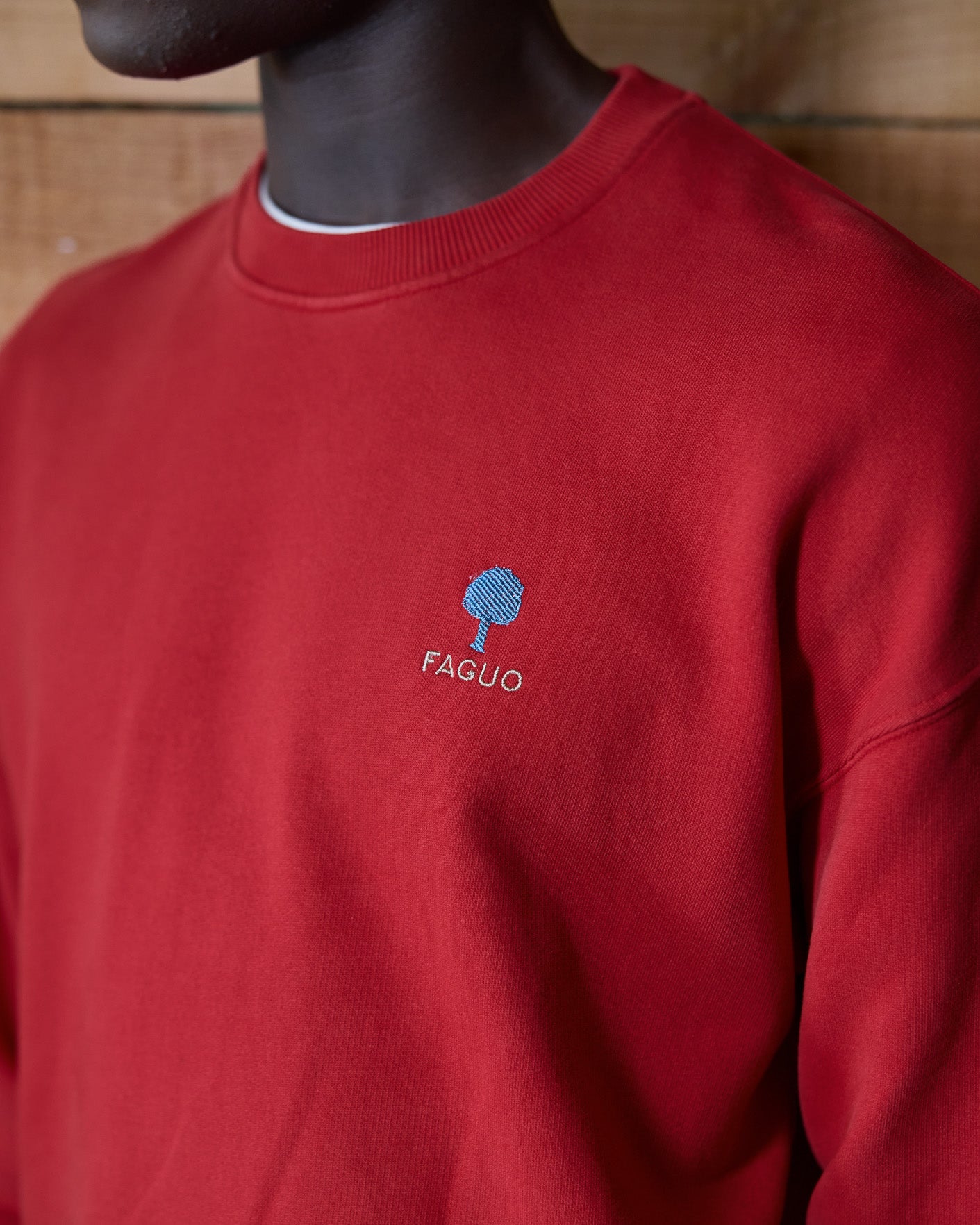 faguo-fango-sweat-col-rond-rouge-fonc-molleton-vintage image 3